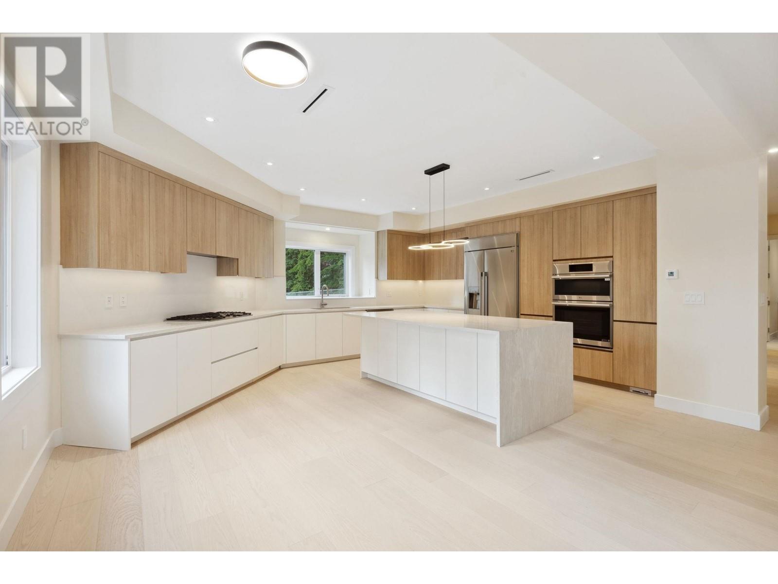 3529 Anne Macdonald Way, North Vancouver, British Columbia  V7G 2S7 - Photo 14 - R2955285