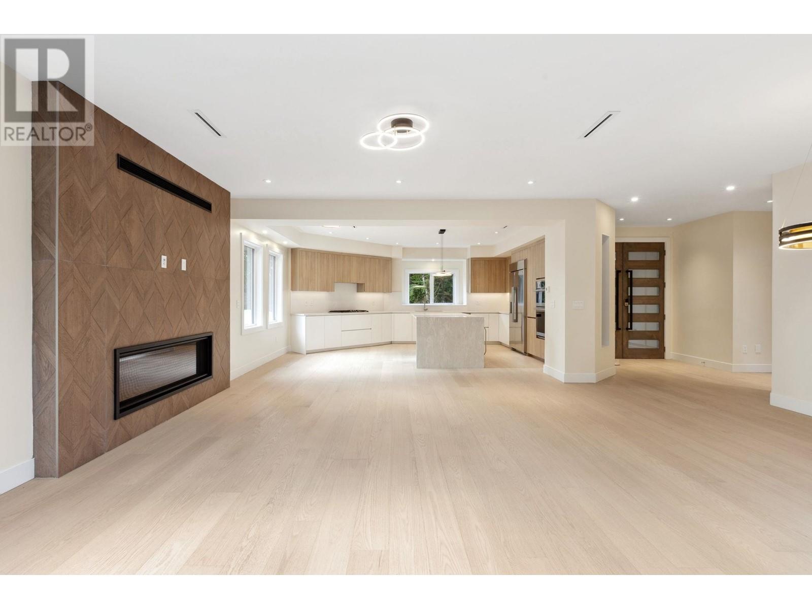 3529 Anne Macdonald Way, North Vancouver, British Columbia  V7G 2S7 - Photo 18 - R2955285