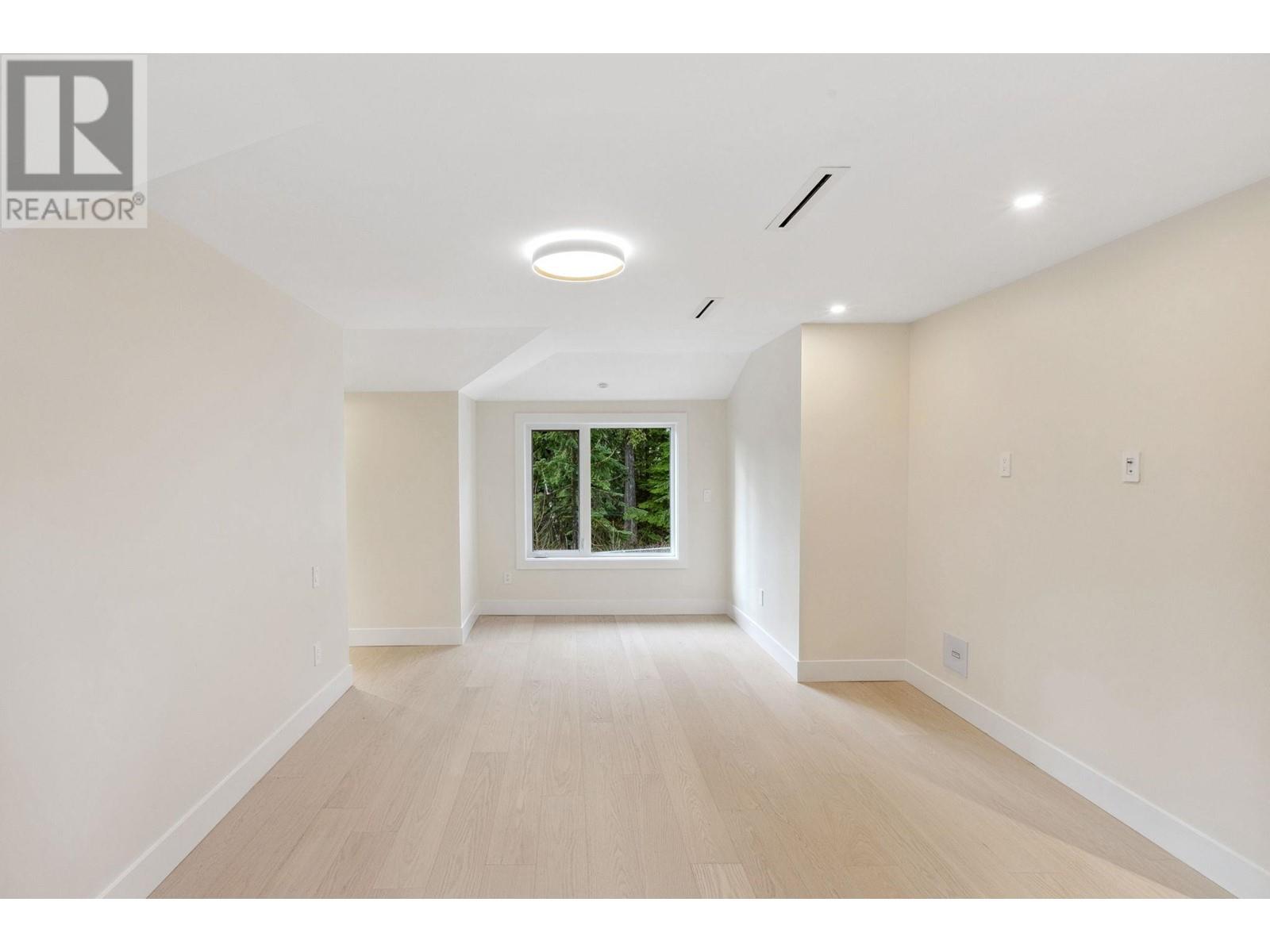 3529 Anne Macdonald Way, North Vancouver, British Columbia  V7G 2S7 - Photo 20 - R2955285