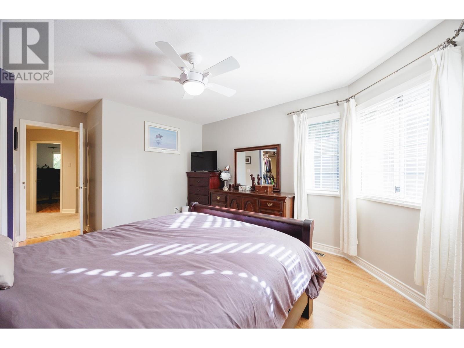 1212 Plateau Drive, North Vancouver, British Columbia  V7P 2J4 - Photo 5 - R2955299