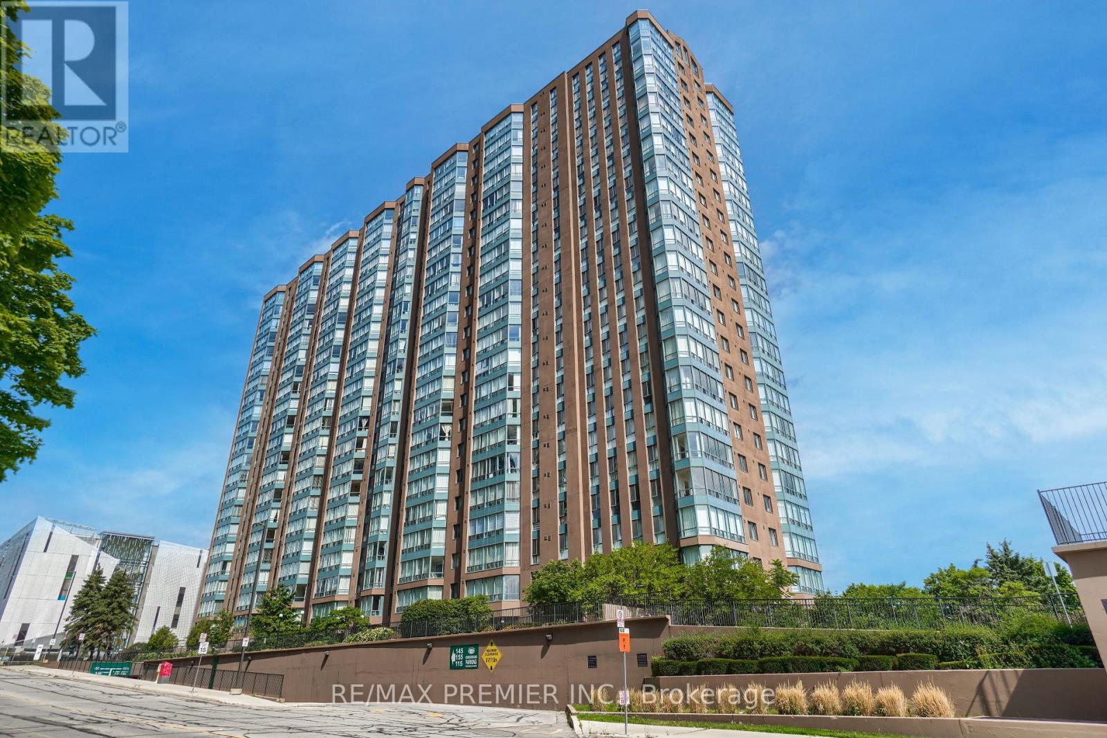 Property at 811 - 115 HILLCREST AVENUE image