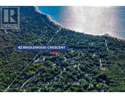 42 BRIDLEWOOD CRESCENT, Wasaga Beach, Ontario