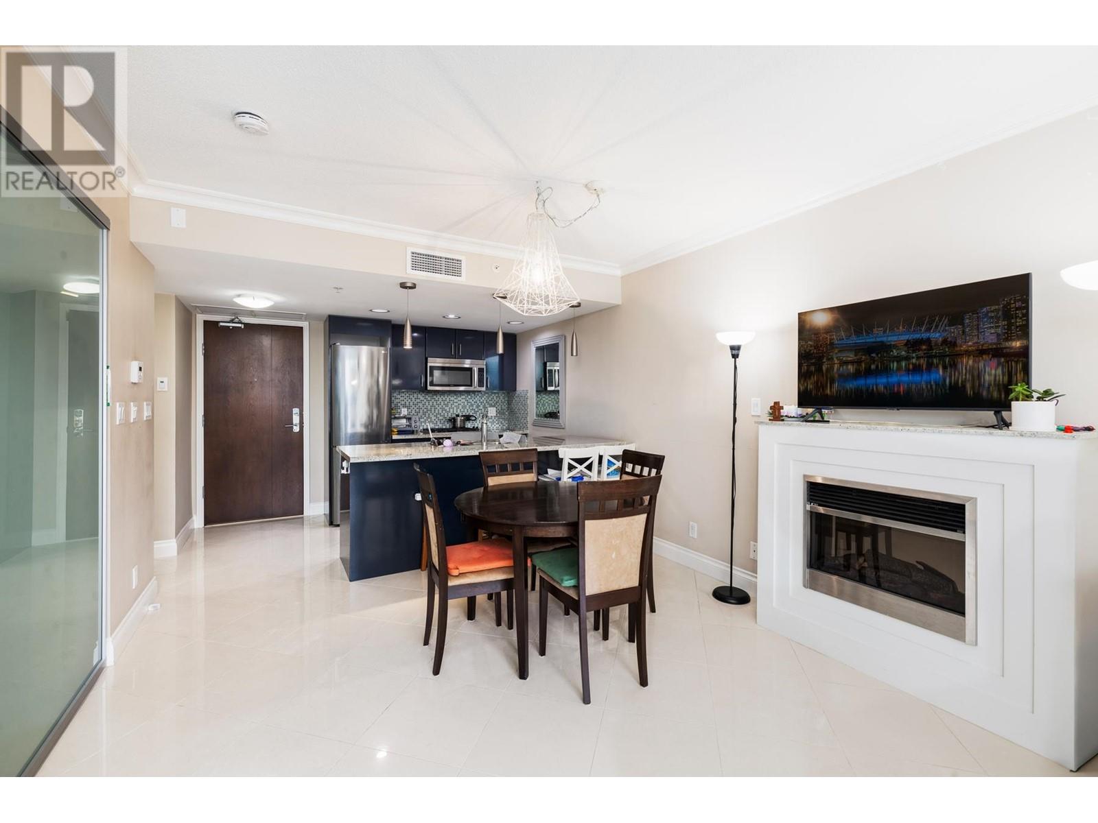 607 133 E Esplanade Avenue, North Vancouver, British Columbia  V7L 1A1 - Photo 6 - R2950557