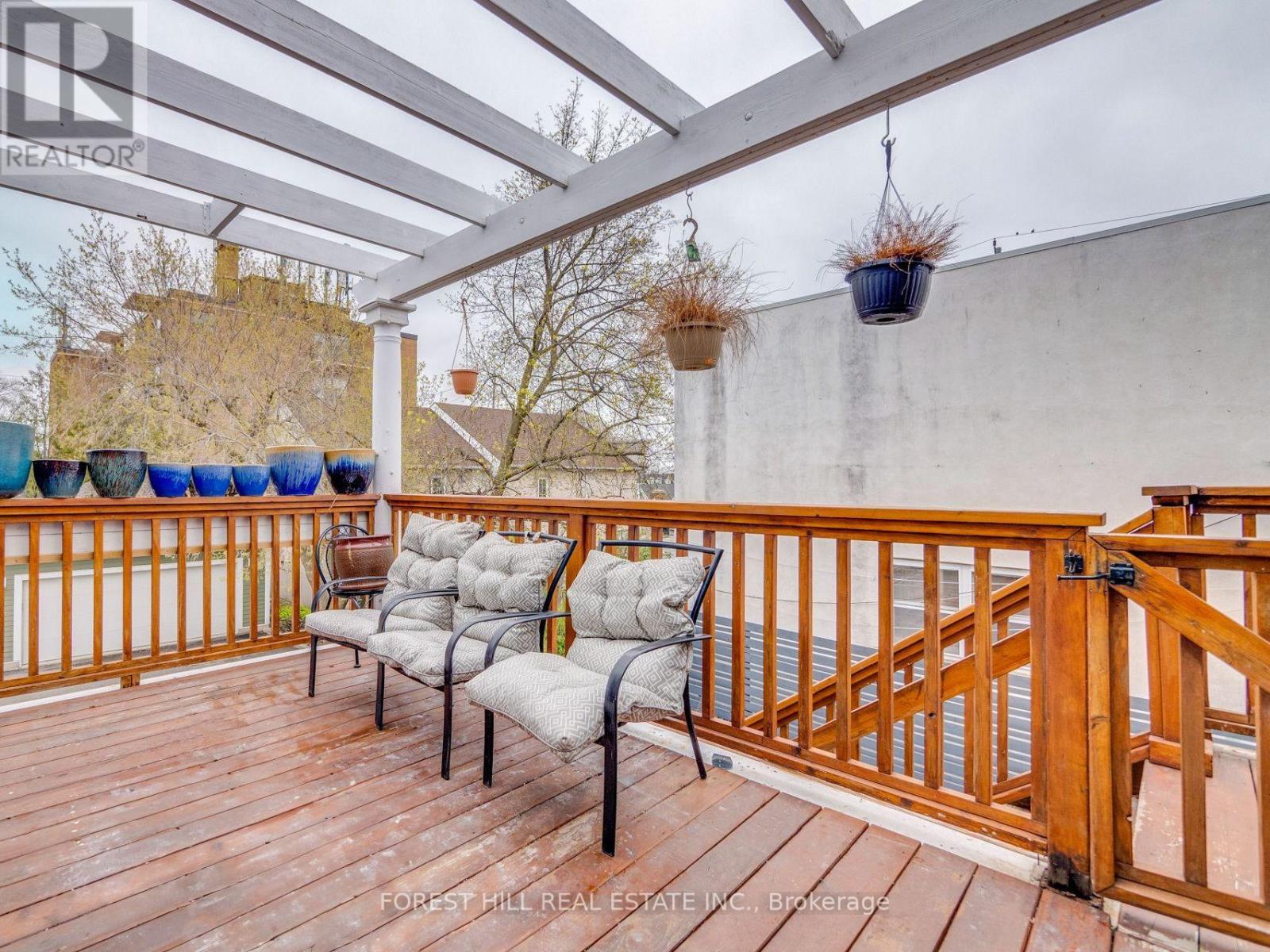 201 QUEEN STREET S Mississauga (Streetsville), ON L5M 1L4