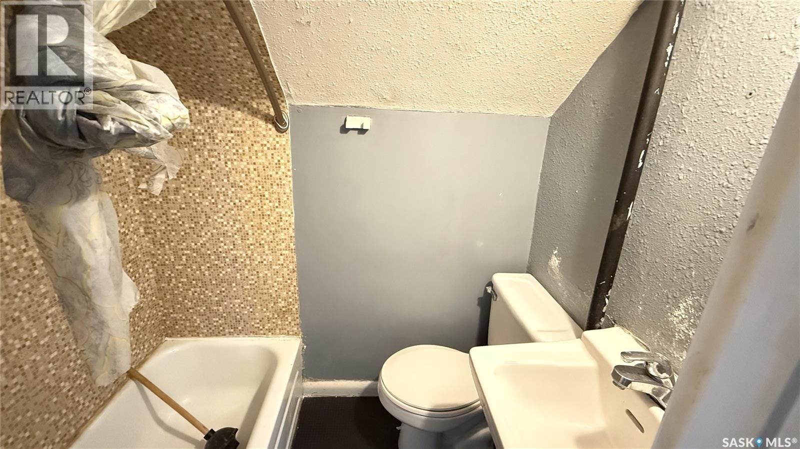 1271 107th Street, North Battleford, Saskatchewan  S9A 1Z4 - Photo 11 - SK992582