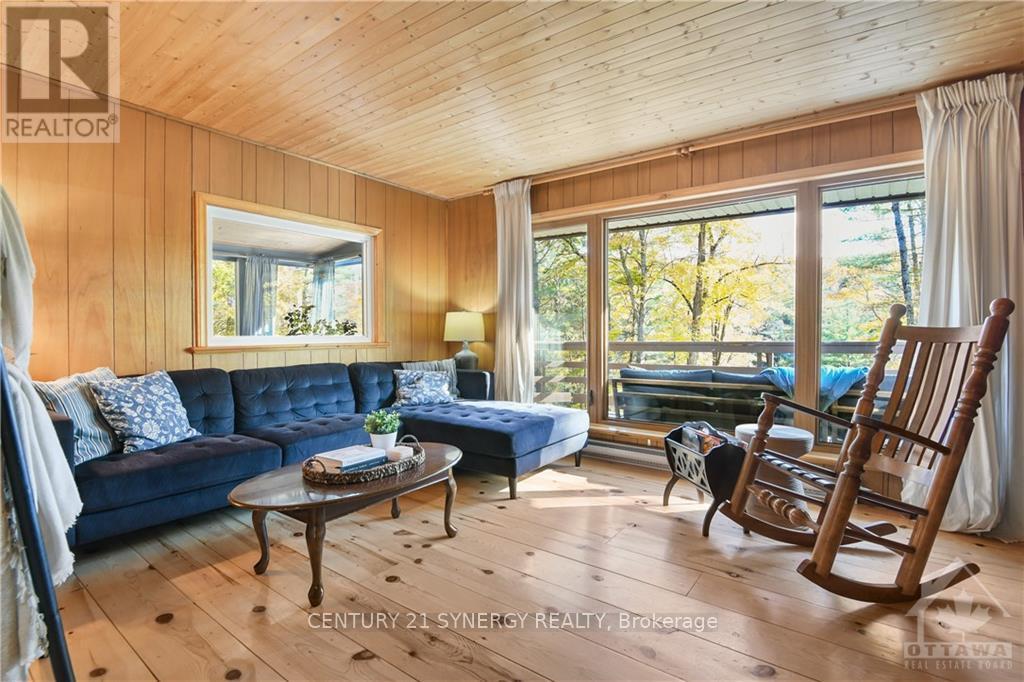 2255 B CALABOGIE ROAD Greater Madawaska