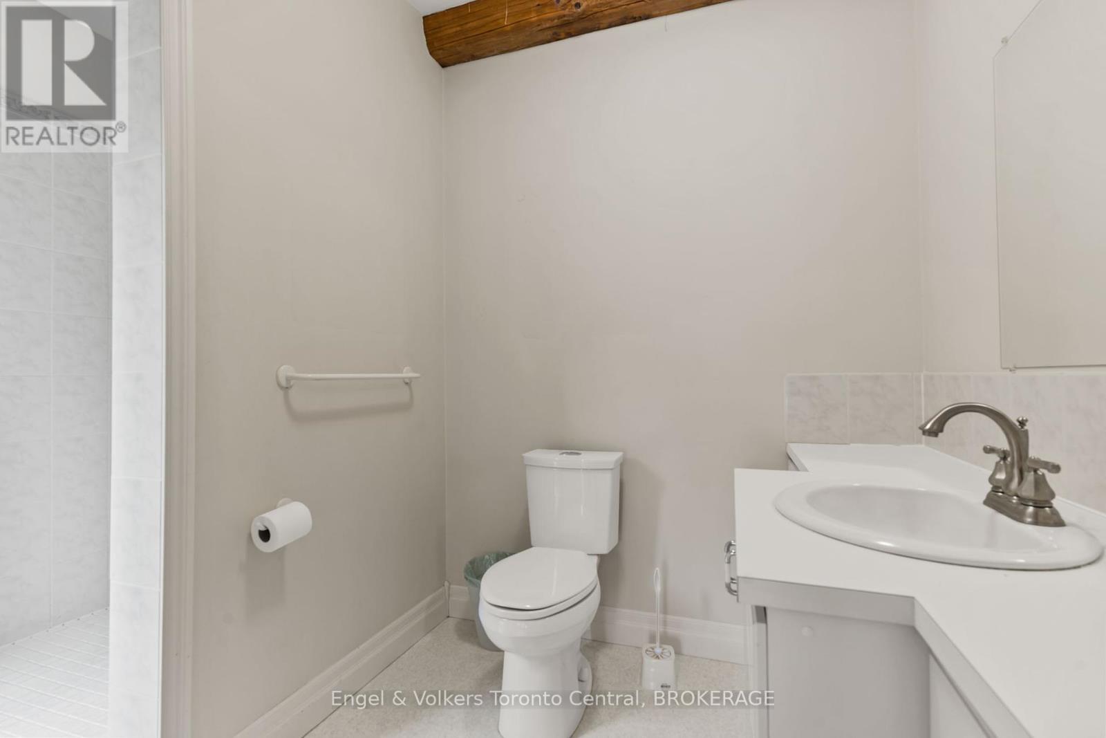 232 Church Street, Penetanguishene, Ontario  L9M 1G6 - Photo 12 - S11889587