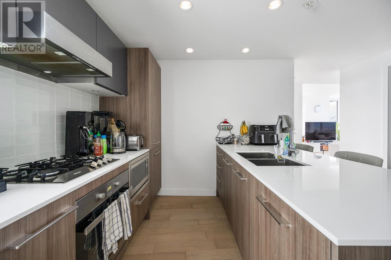 1502 4638 Gladstone Street, Vancouver, British Columbia  V5N 0G5 - Photo 3 - R2955269
