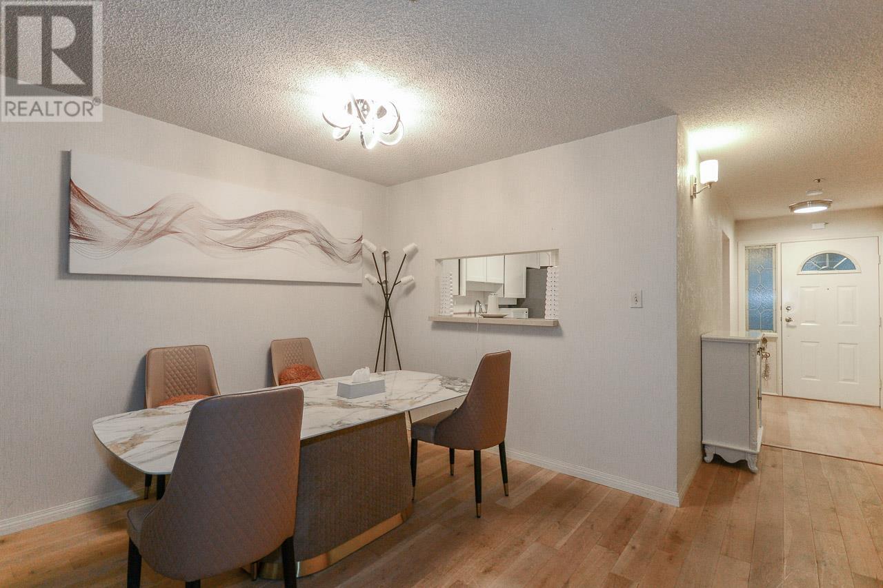Listing Picture 11 of 40 : 119 7251 MINORU BOULEVARD, Richmond / 烈治文 - 魯藝地產 Yvonne Lu Group - MLS Medallion Club Member