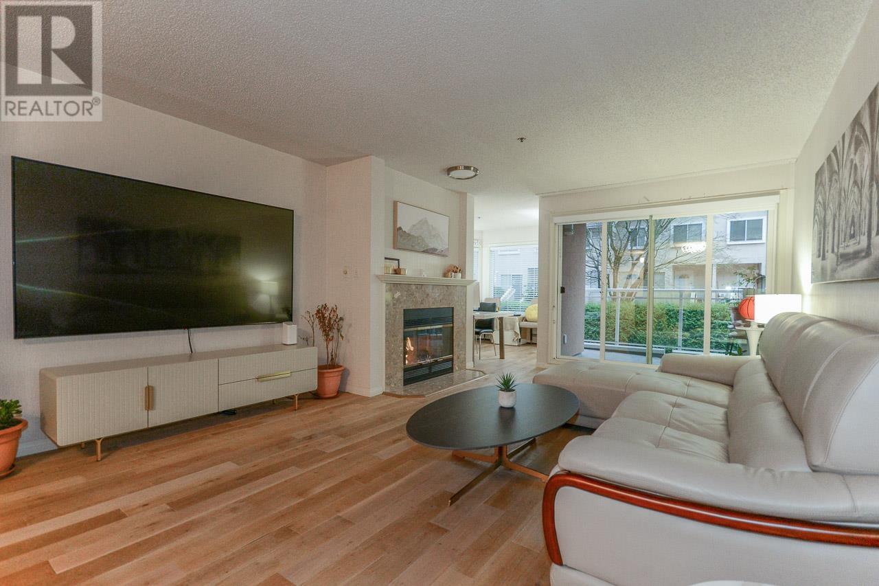 Listing Picture 5 of 40 : 119 7251 MINORU BOULEVARD, Richmond / 烈治文 - 魯藝地產 Yvonne Lu Group - MLS Medallion Club Member