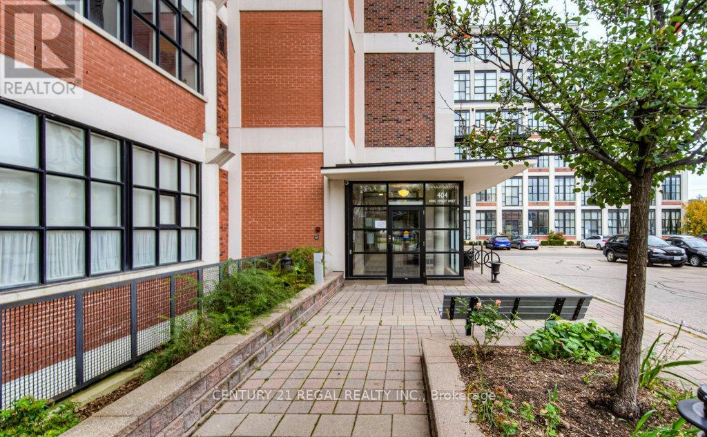 Property at 102 - 404 KING STREET W image 1