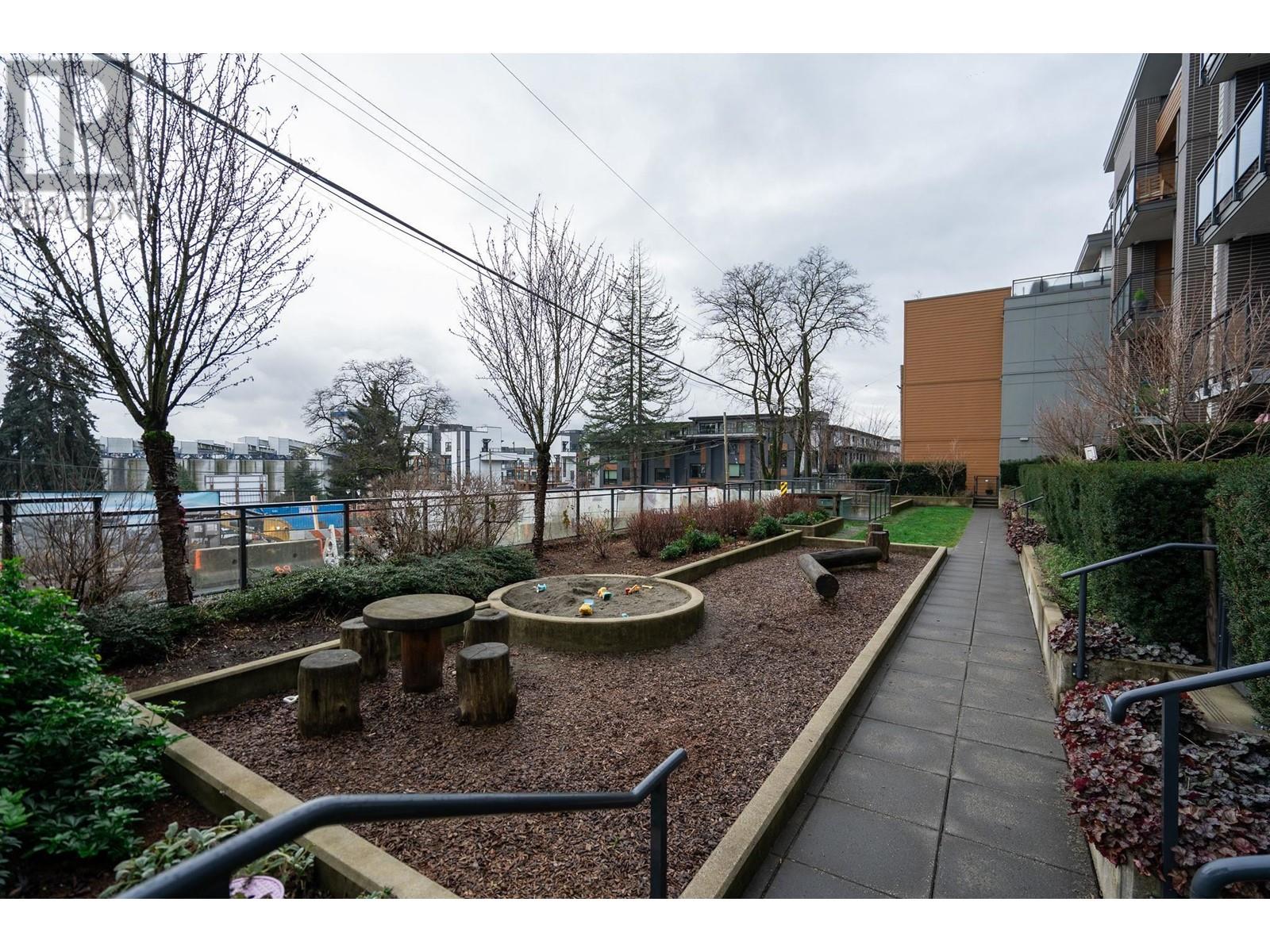 204 625 E 3rd Street, North Vancouver, British Columbia  V7L 1G6 - Photo 38 - R2955316