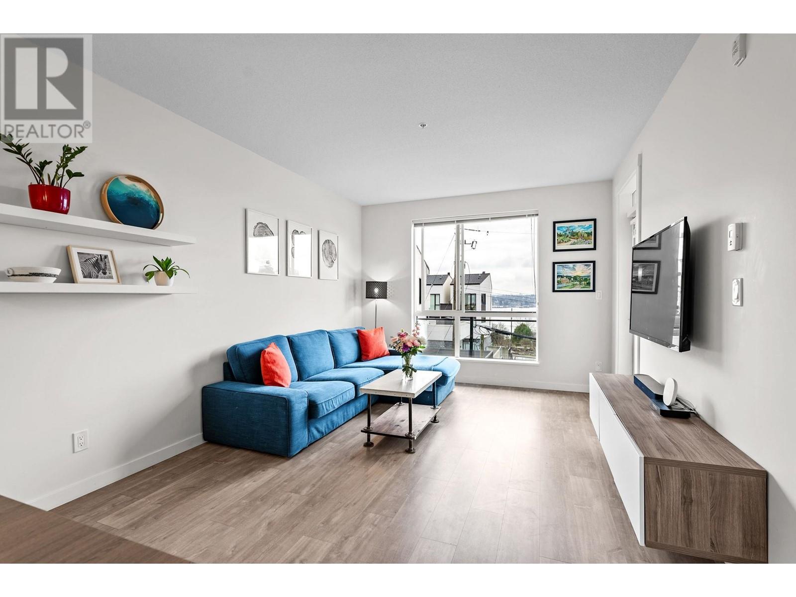 204 625 E 3rd Street, North Vancouver, British Columbia  V7L 1G6 - Photo 4 - R2955316