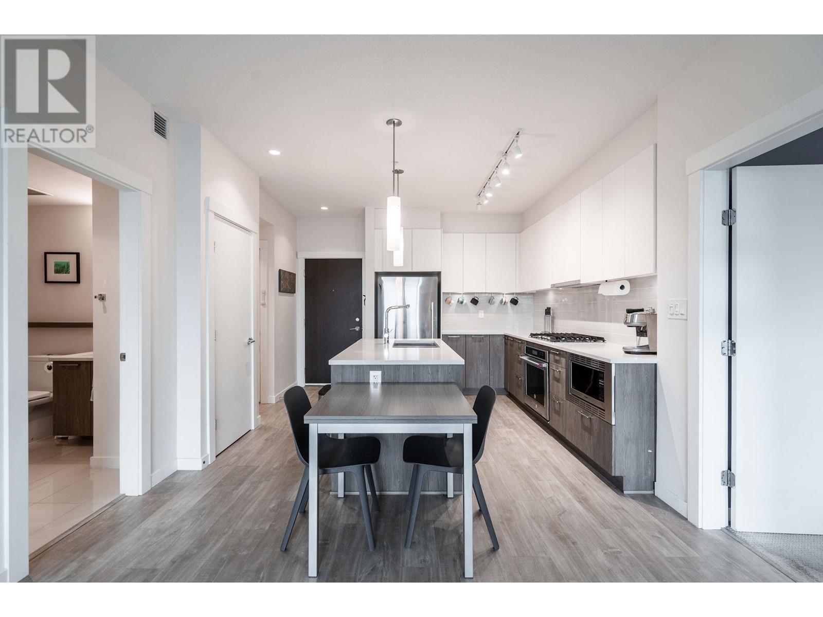 204 625 E 3rd Street, North Vancouver, British Columbia  V7L 1G6 - Photo 7 - R2955316