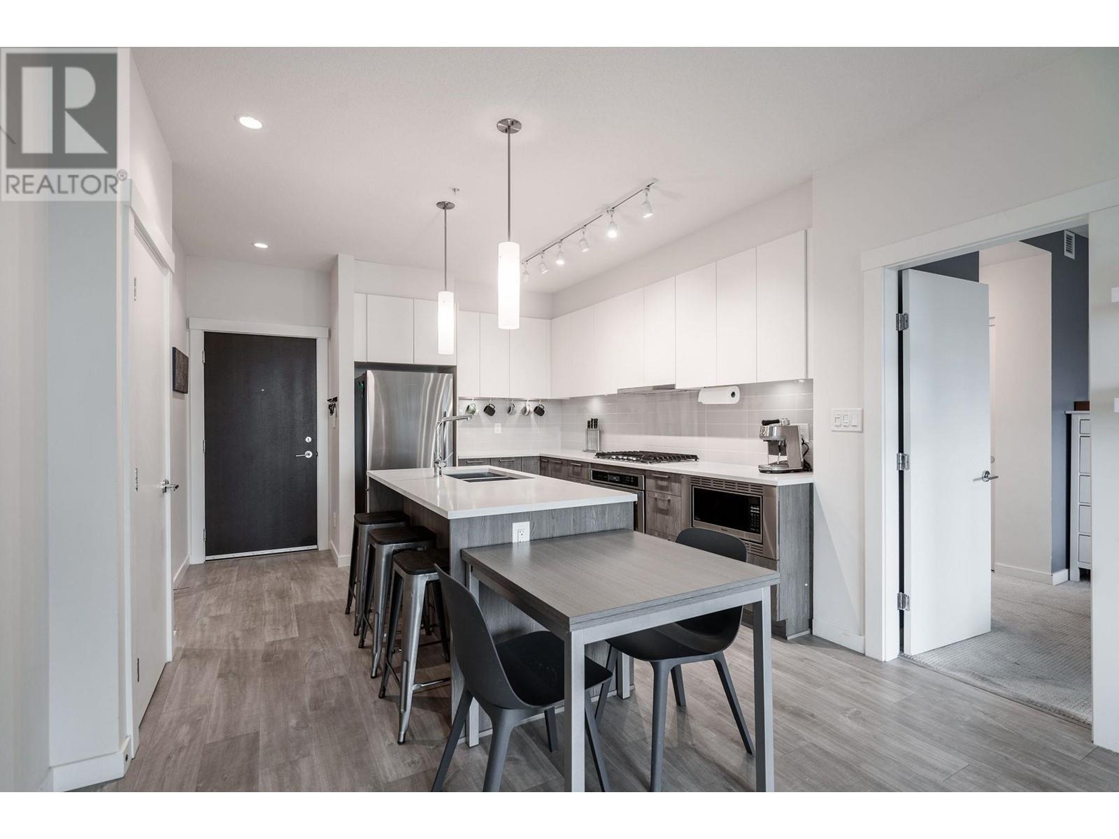 204 625 E 3rd Street, North Vancouver, British Columbia  V7L 1G6 - Photo 8 - R2955316