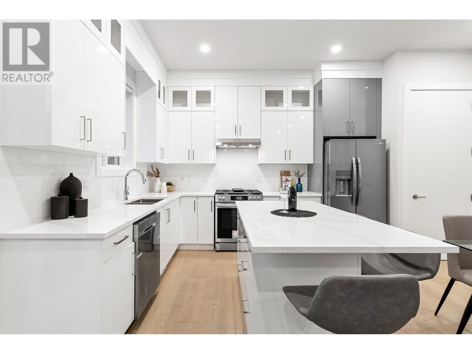 4857 Lanark Street, Vancouver, British Columbia  V5N 3S1 - Photo 10 - R2955337