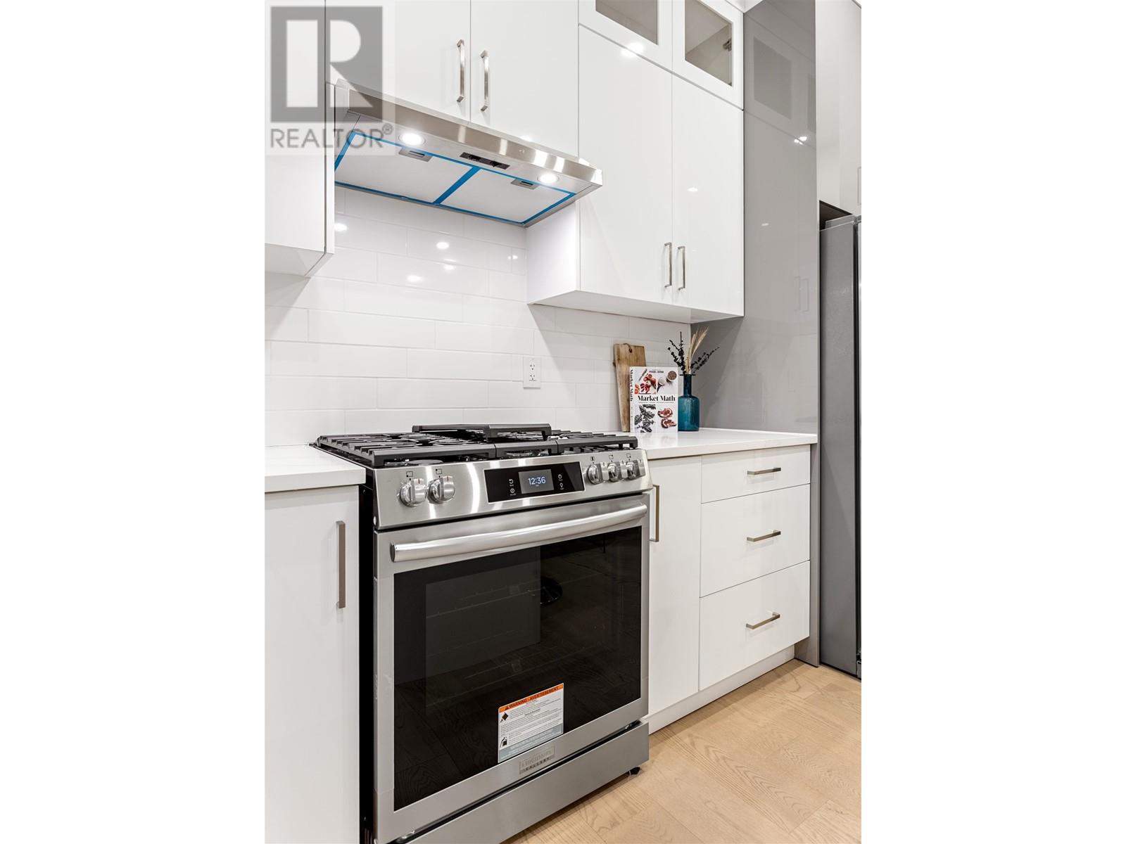 4857 Lanark Street, Vancouver, British Columbia  V5N 3S1 - Photo 11 - R2955337