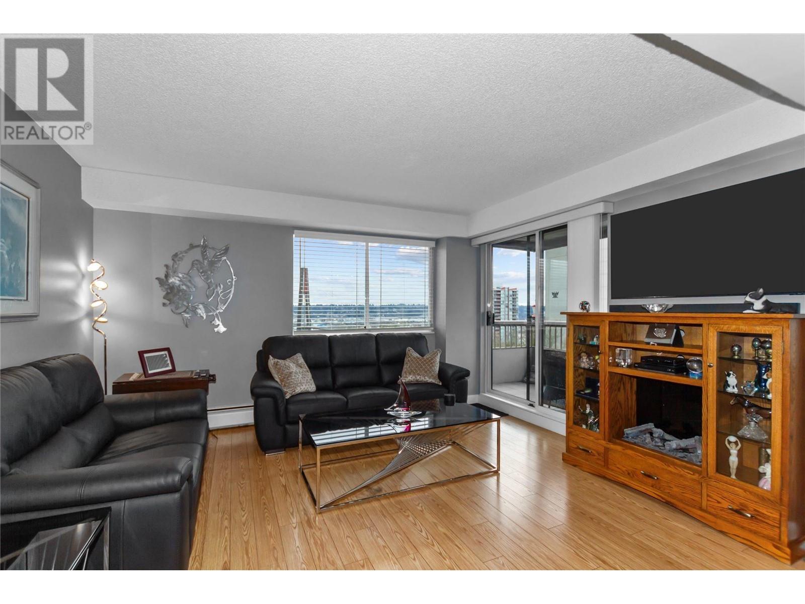 903 47 Agnes Street, New Westminster, British Columbia V3L 1E2 - Photo 3 - R2955344