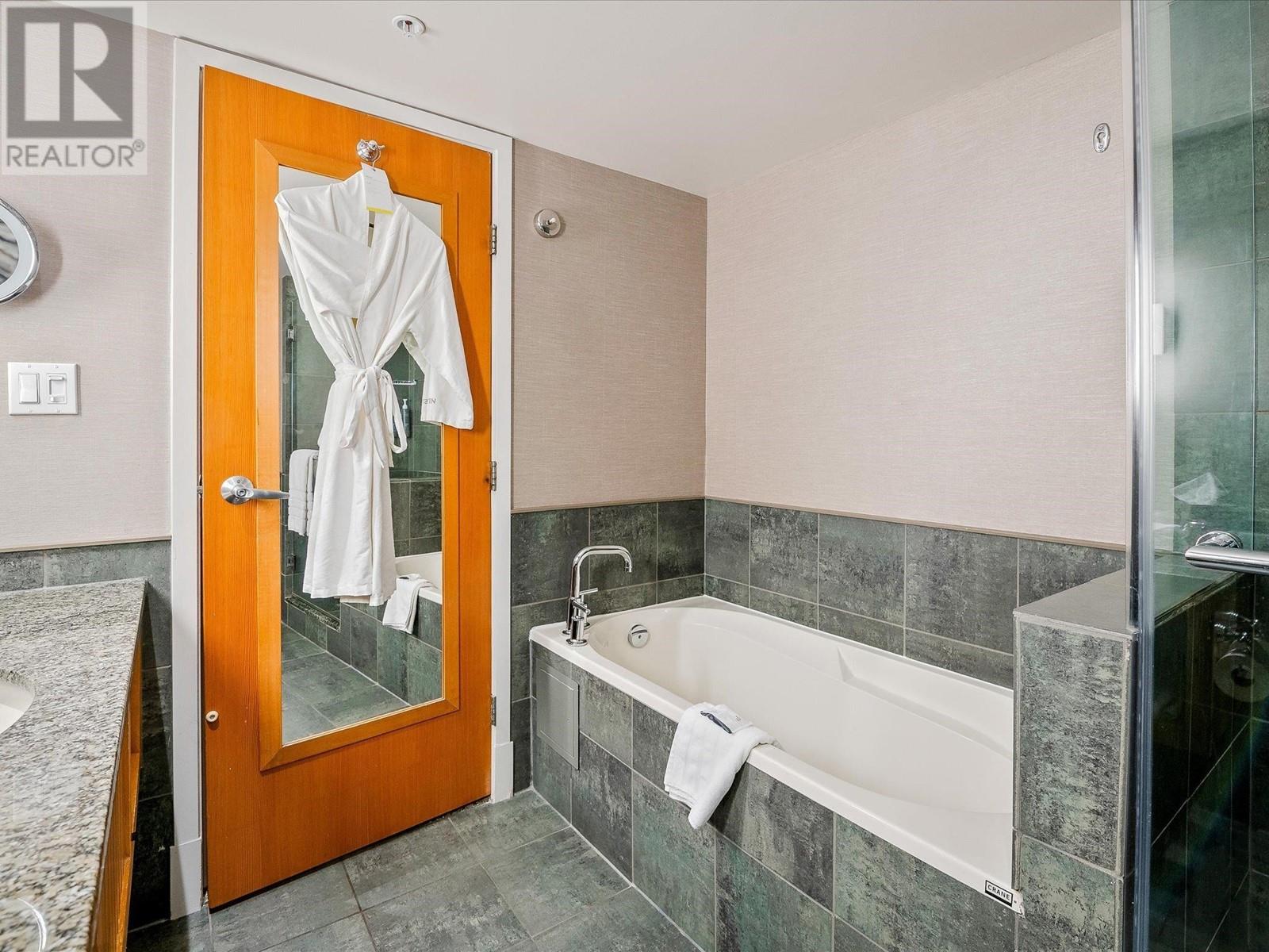 769 4090 Whistler Way, Whistler, British Columbia  V8E 1J3 - Photo 18 - R2955351