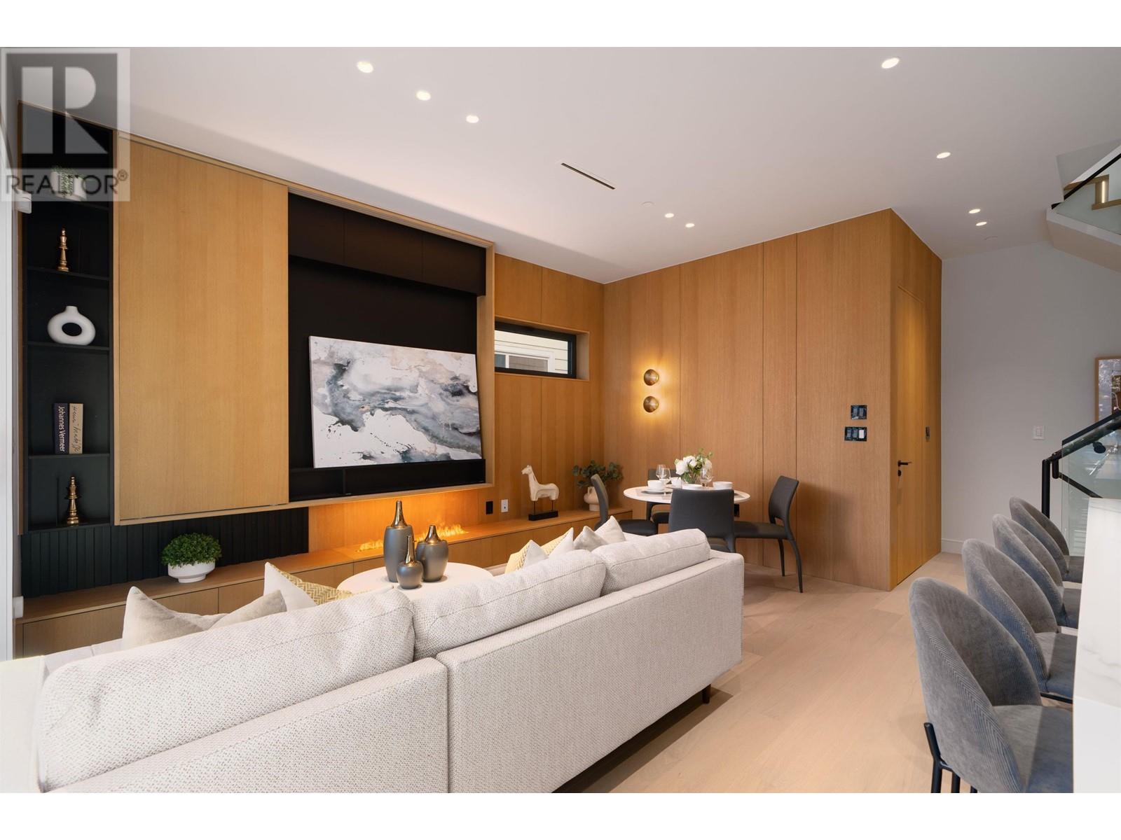 2 5937 Holland Street, Vancouver, British Columbia  V6N 2B2 - Photo 5 - R2955352