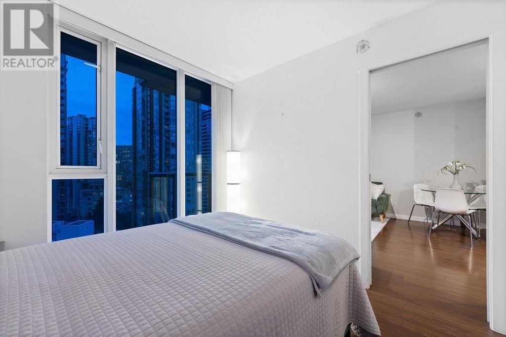 Listing Picture 13 of 37 : 1403 1010 RICHARDS STREET, Vancouver / 溫哥華 - 魯藝地產 Yvonne Lu Group - MLS Medallion Club Member