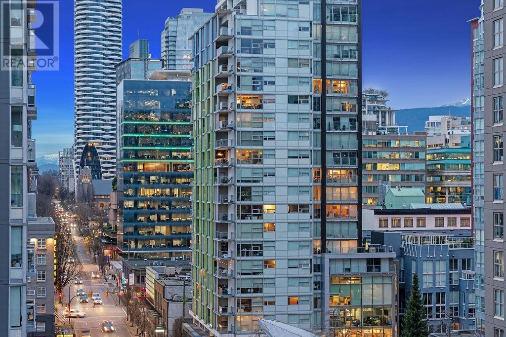 Listing Picture 19 of 37 : 1403 1010 RICHARDS STREET, Vancouver / 溫哥華 - 魯藝地產 Yvonne Lu Group - MLS Medallion Club Member