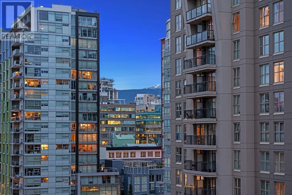 Listing Picture 23 of 37 : 1403 1010 RICHARDS STREET, Vancouver / 溫哥華 - 魯藝地產 Yvonne Lu Group - MLS Medallion Club Member