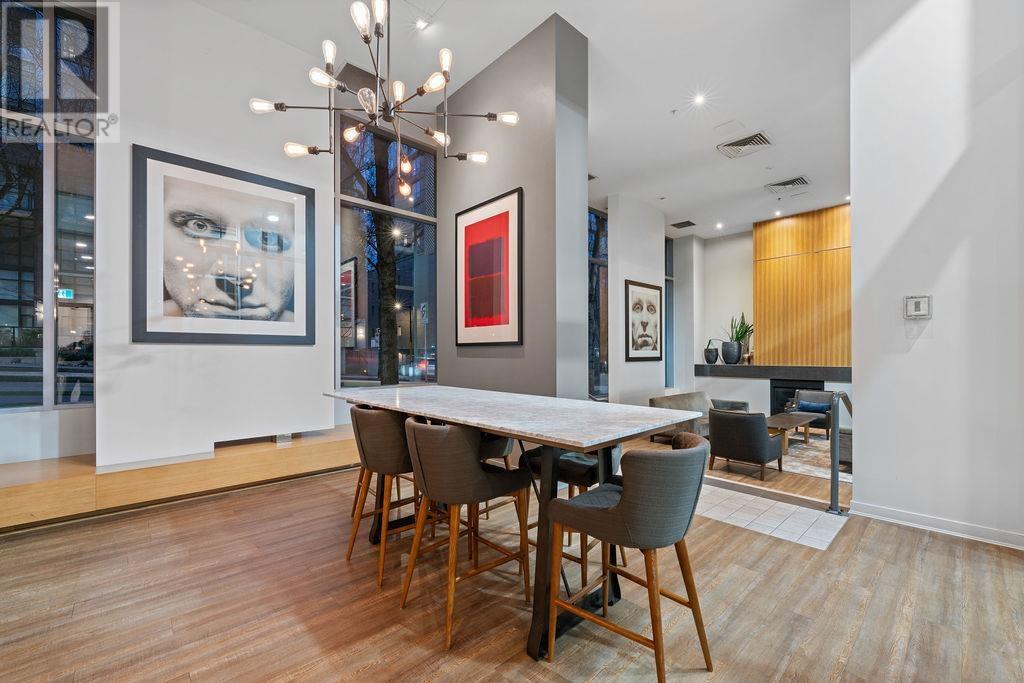 Listing Picture 28 of 37 : 1403 1010 RICHARDS STREET, Vancouver / 溫哥華 - 魯藝地產 Yvonne Lu Group - MLS Medallion Club Member