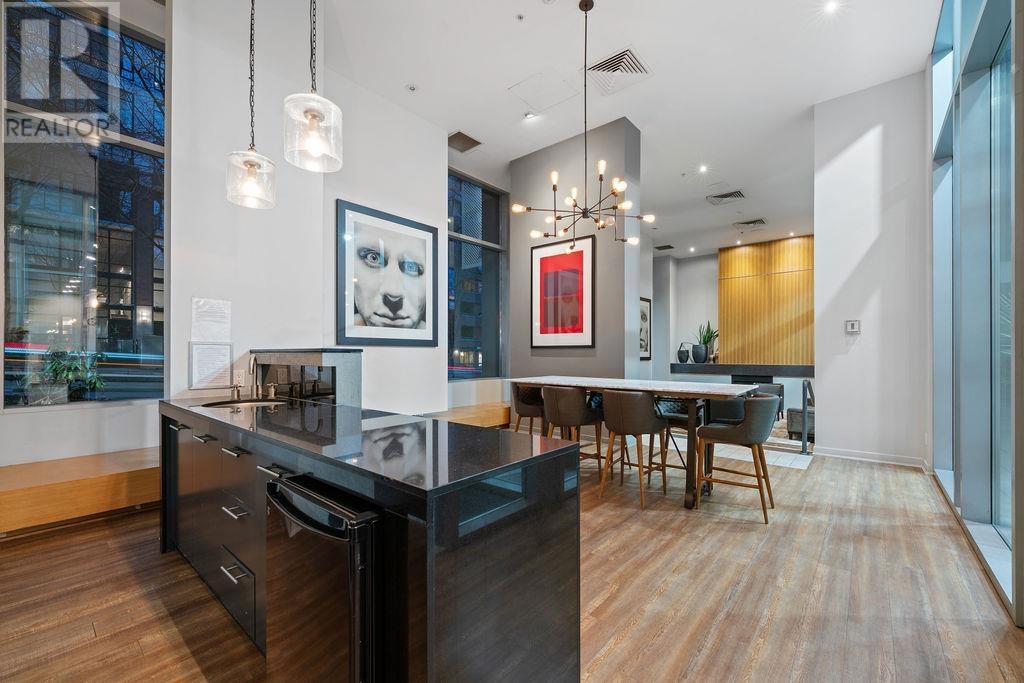 Listing Picture 29 of 37 : 1403 1010 RICHARDS STREET, Vancouver / 溫哥華 - 魯藝地產 Yvonne Lu Group - MLS Medallion Club Member