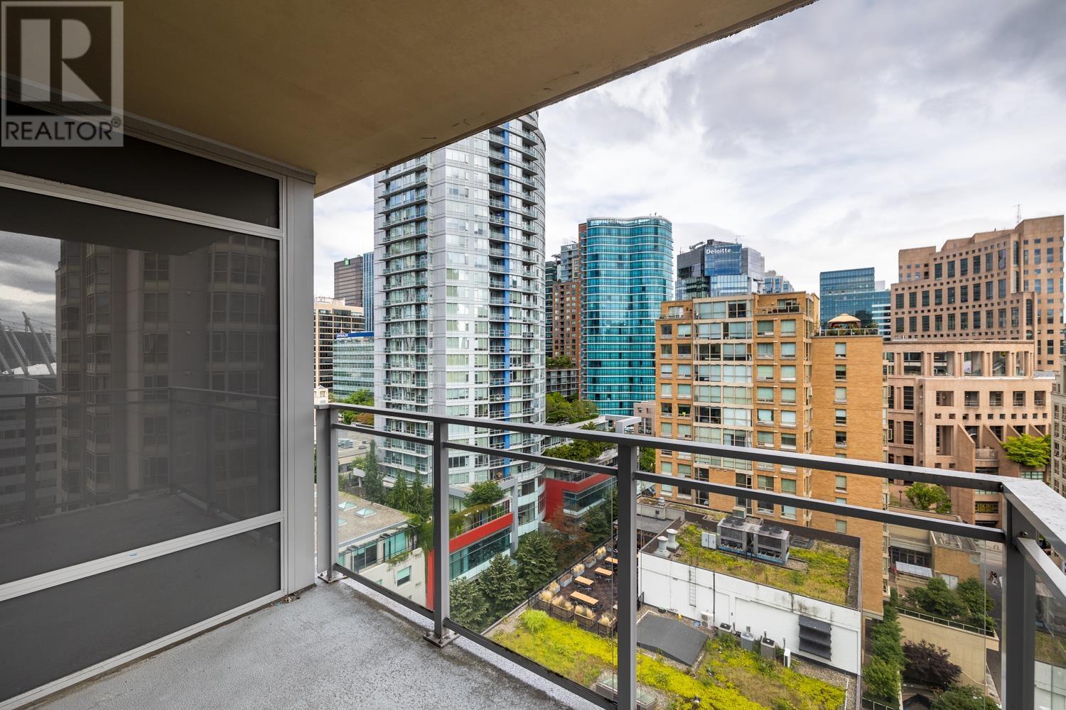 Listing Picture 5 of 23 : 1705 888 HOMER STREET, Vancouver / 溫哥華 - 魯藝地產 Yvonne Lu Group - MLS Medallion Club Member