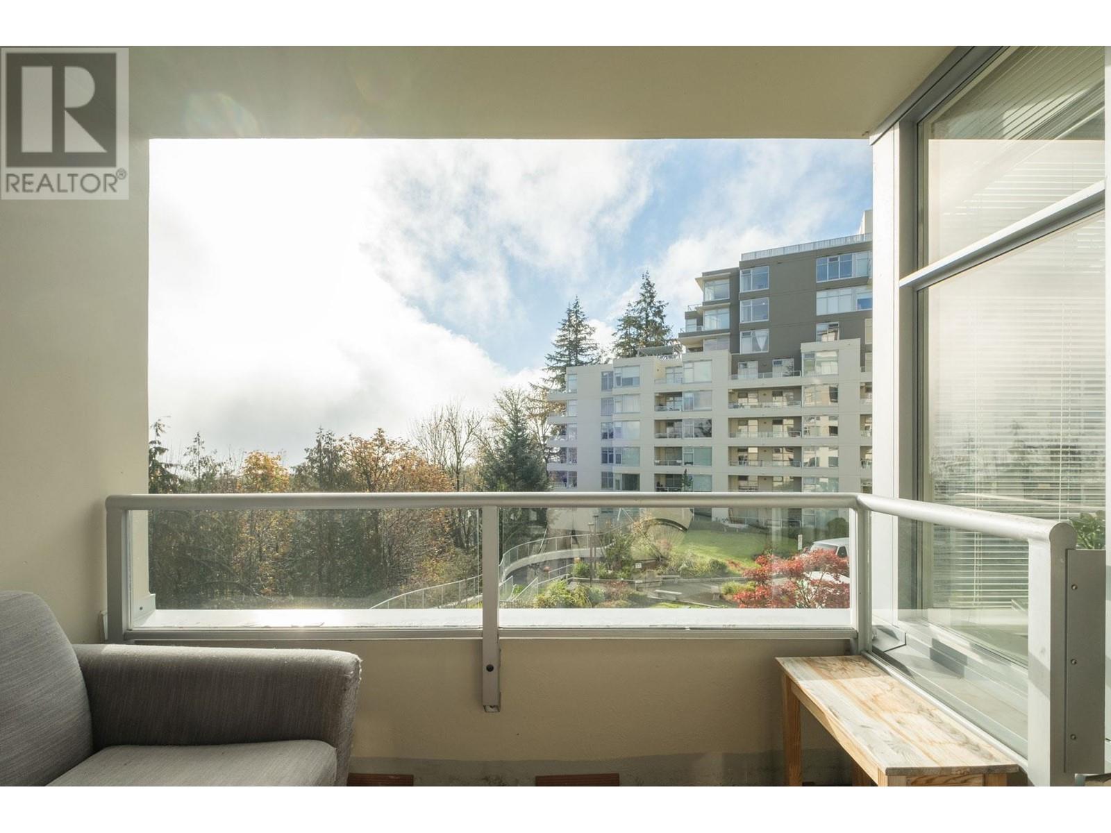 Listing Picture 20 of 23 : 207 9288 UNIVERSITY CRESCENT, Burnaby / 本拿比 - 魯藝地產 Yvonne Lu Group - MLS Medallion Club Member