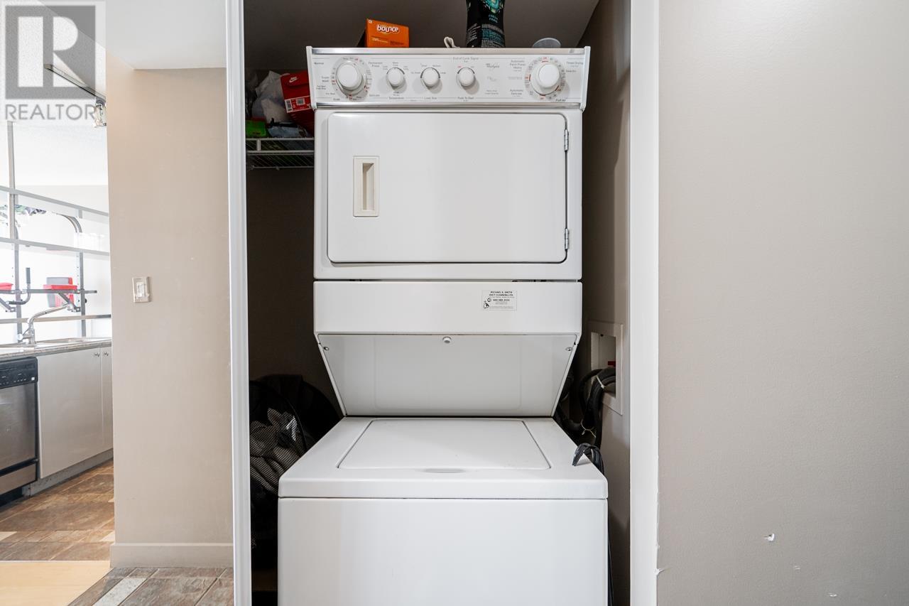 Listing Picture 25 of 31 : 2508 1495 RICHARDS STREET, Vancouver / 溫哥華 - 魯藝地產 Yvonne Lu Group - MLS Medallion Club Member