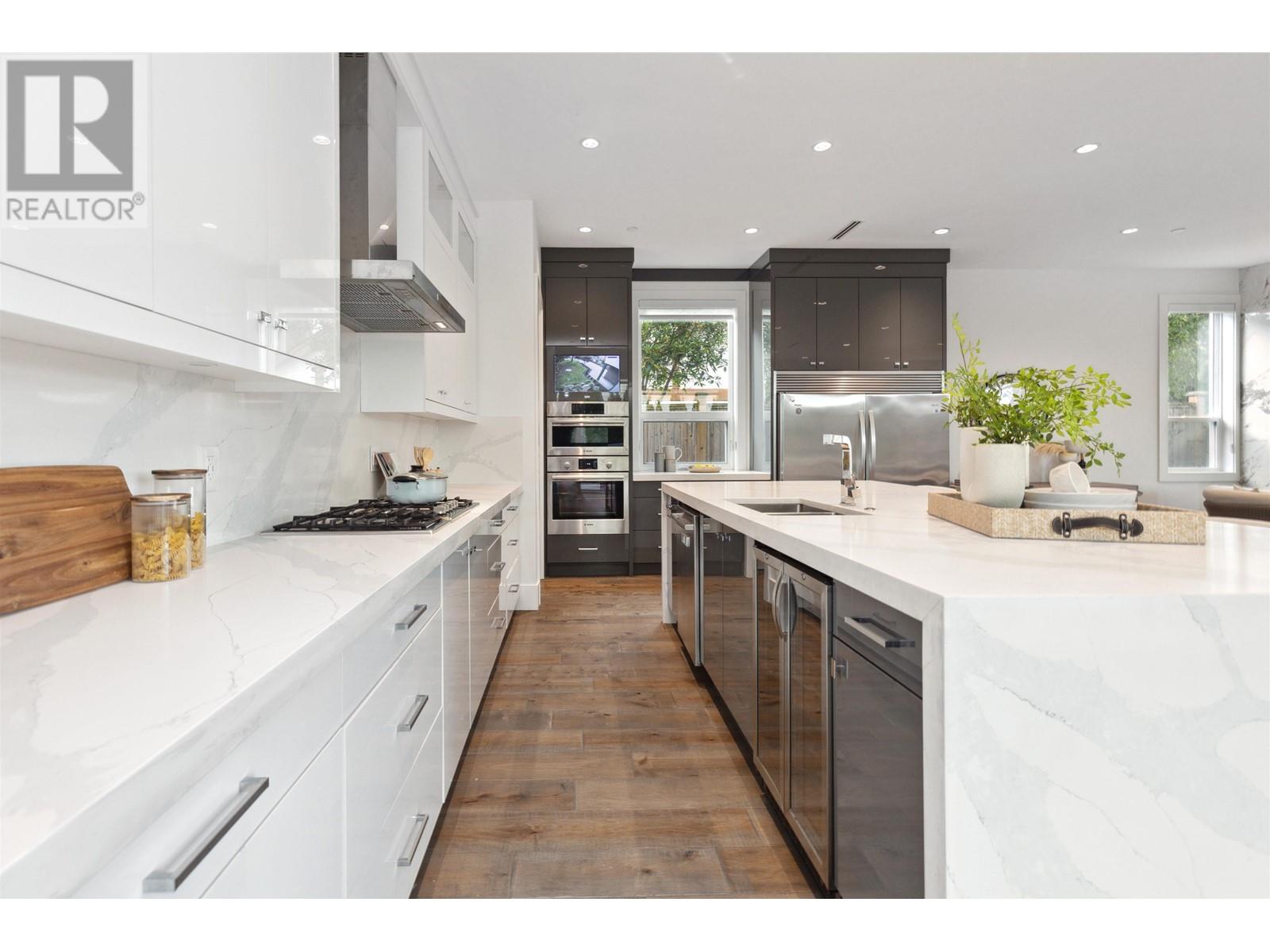 5477 15b Avenue, Delta, British Columbia  V4M 2G8 - Photo 4 - R2955350