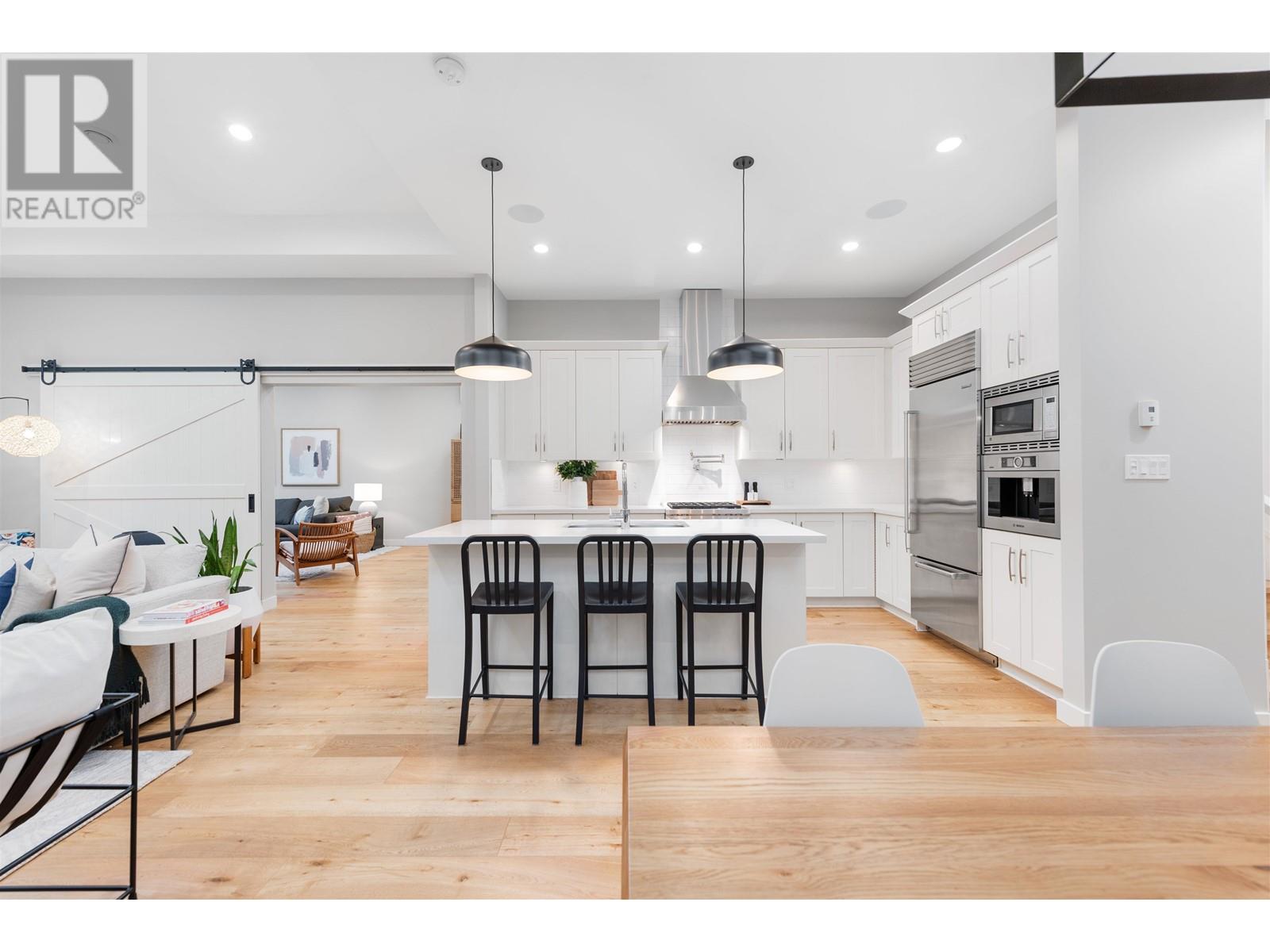 4913 Cedar Springs Drive, Delta, British Columbia  V4M 0A7 - Photo 9 - R2955447