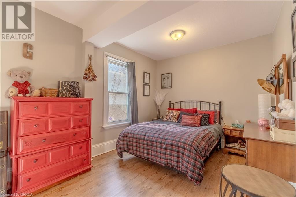 21 Wade Avenue, Brantford, Ontario  N3T 1W9 - Photo 8 - 40683090