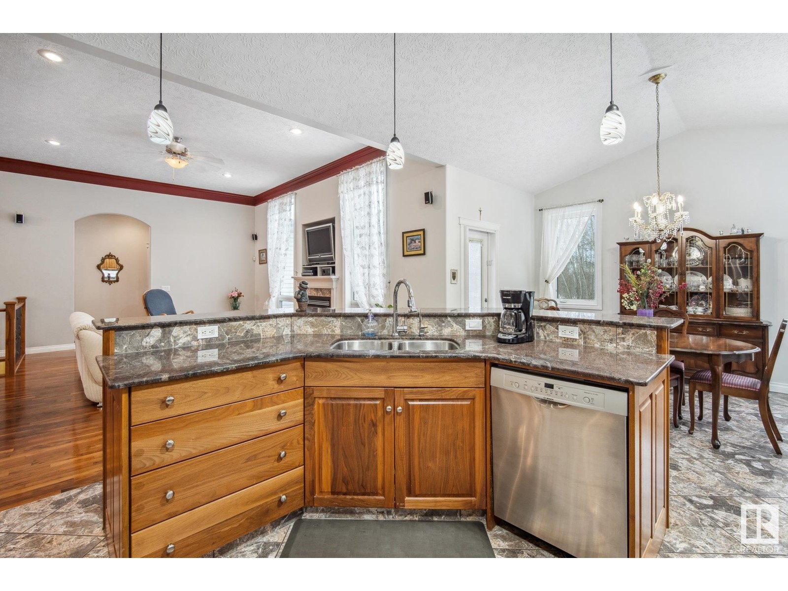 Property at #30 50210 RGE ROAD 244 image 2