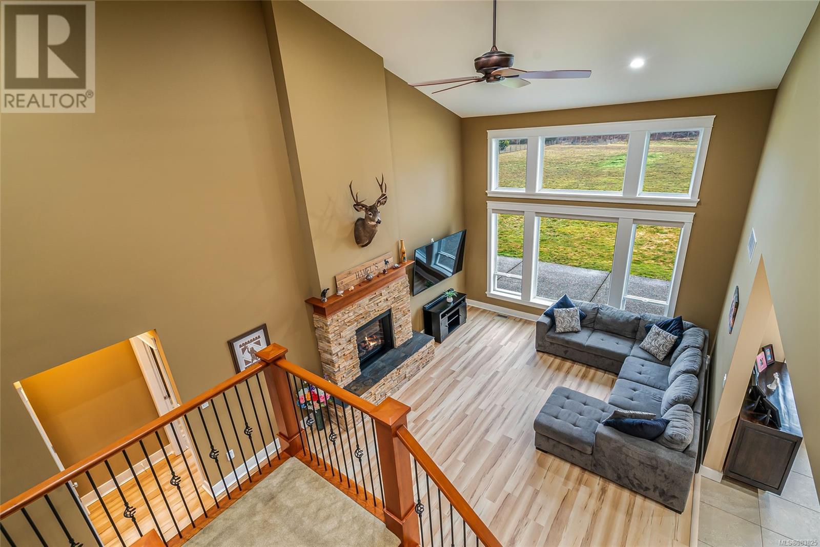 Property at 2070 Sun King Rd image 3