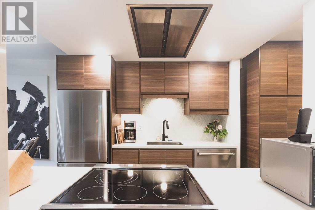 Ph1 1345 W 15th Avenue, Vancouver, British Columbia  V6H 3R3 - Photo 8 - R2955295