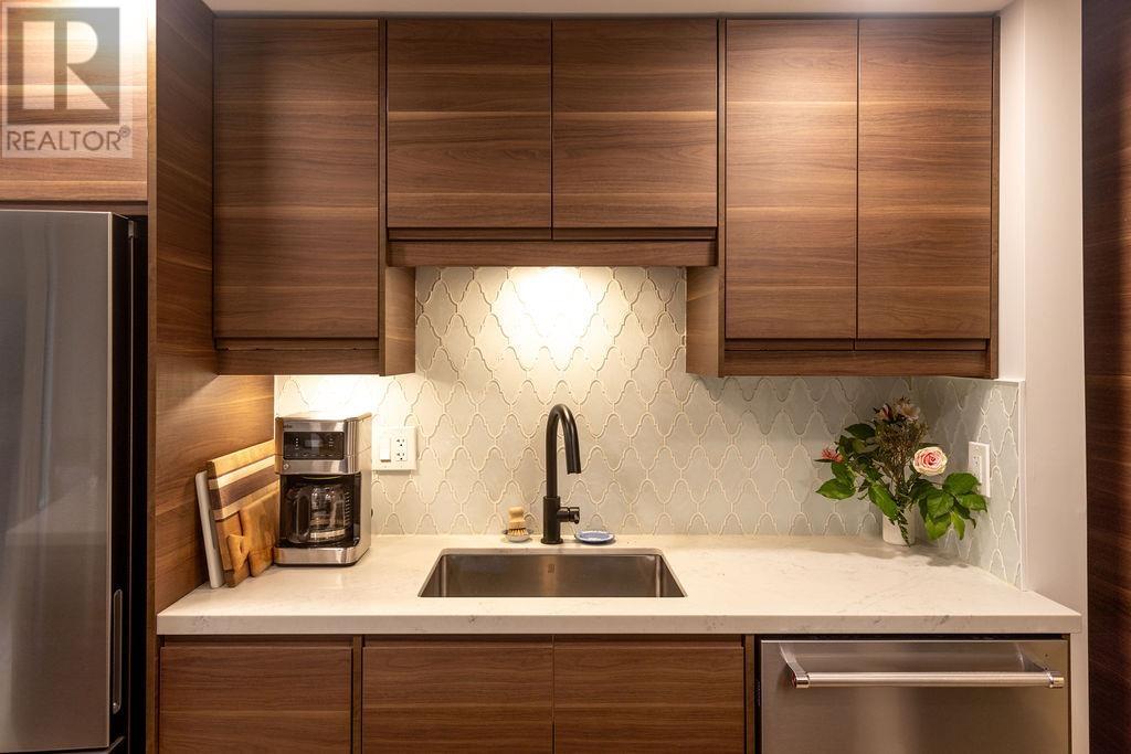 Ph1 1345 W 15th Avenue, Vancouver, British Columbia  V6H 3R3 - Photo 10 - R2955295