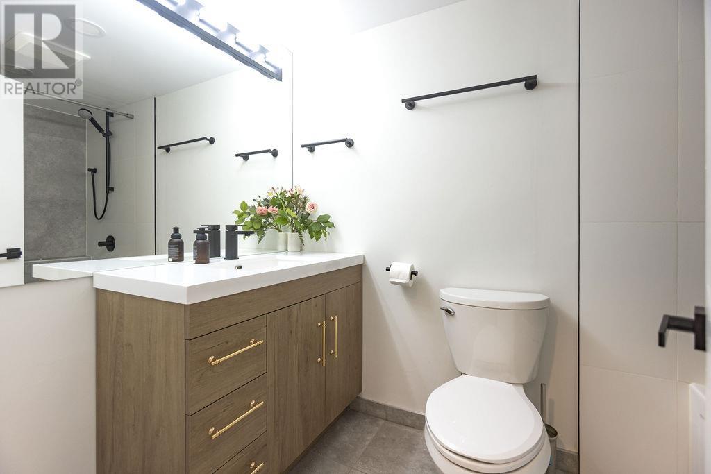 Ph1 1345 W 15th Avenue, Vancouver, British Columbia  V6H 3R3 - Photo 7 - R2955295