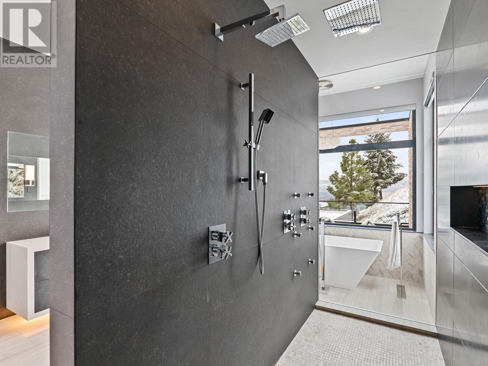 722 Highpointe Place, Kelowna, British Columbia  V1V 2Y3 - Photo 61 - 10331274