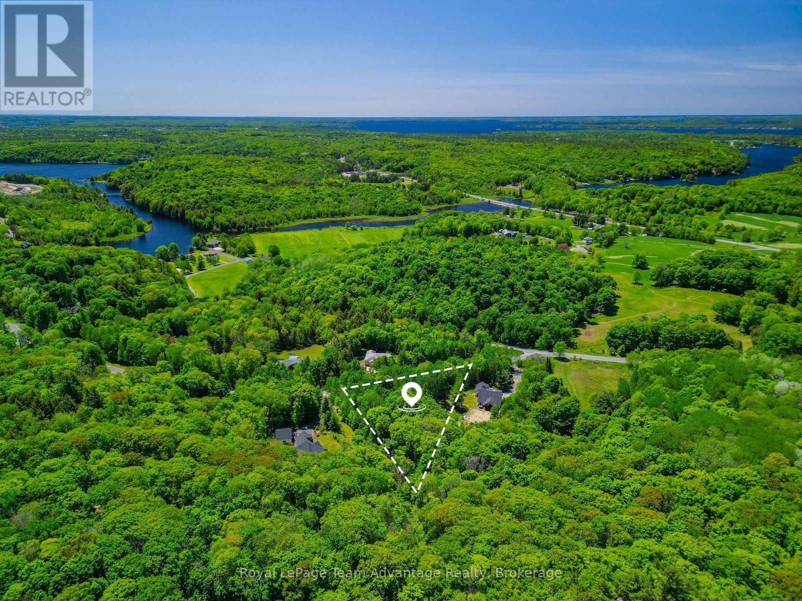 4 Mountain Basin Drive, Mcdougall, Ontario  P2A 2W9 - Photo 4 - X11921198