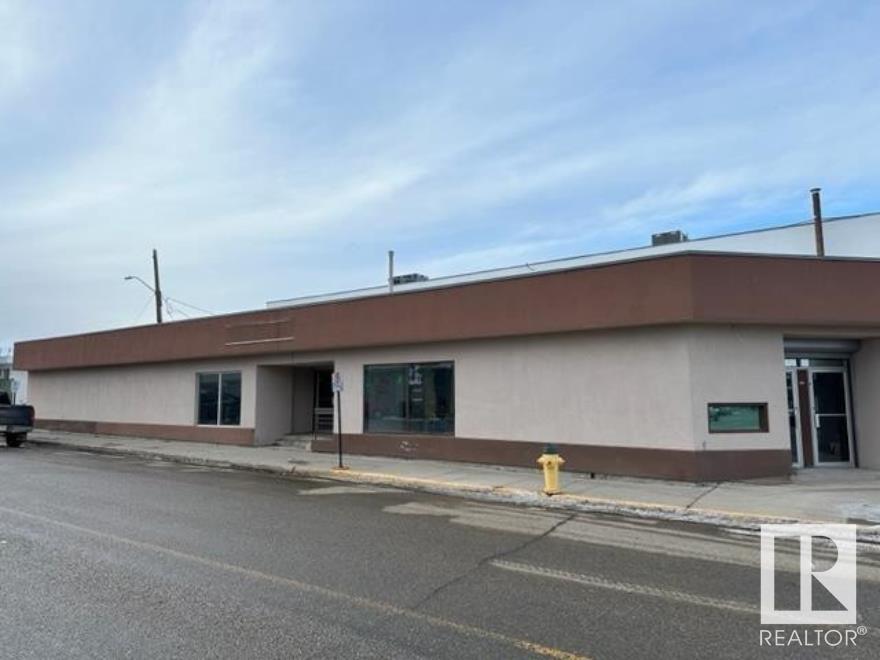West 5104 51 ST, drayton valley, Alberta