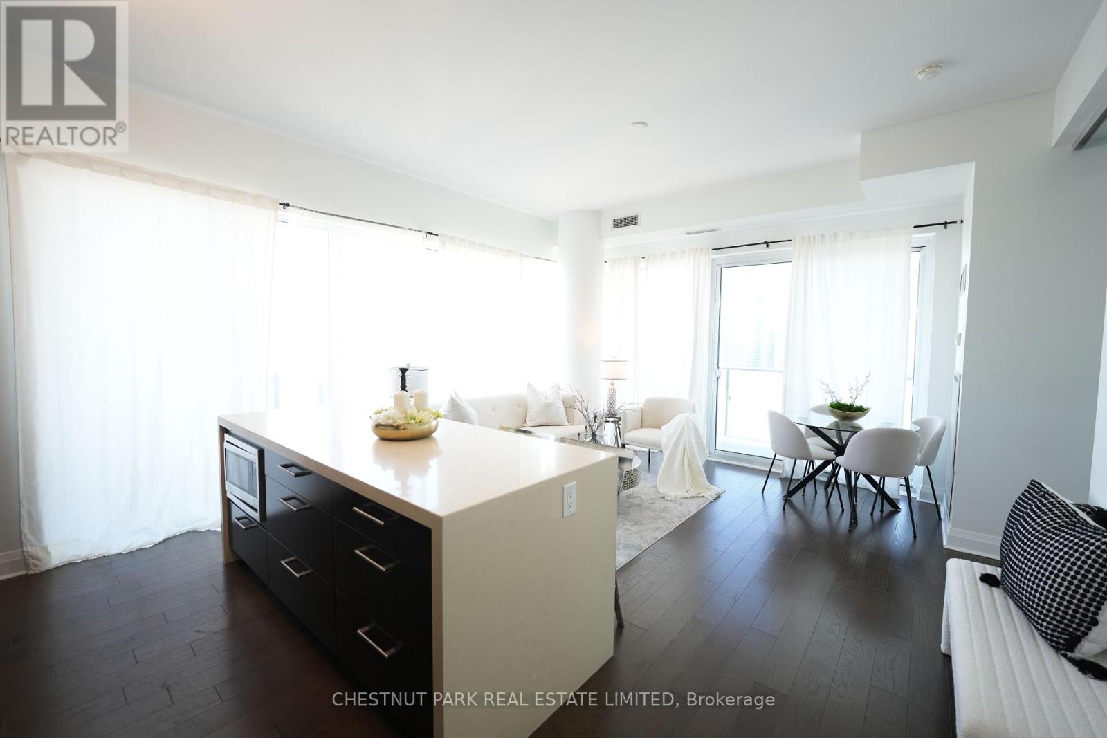 4508 - 1080 Bay Street, Toronto, Ontario  M5S 0A5 - Photo 1 - C11921274