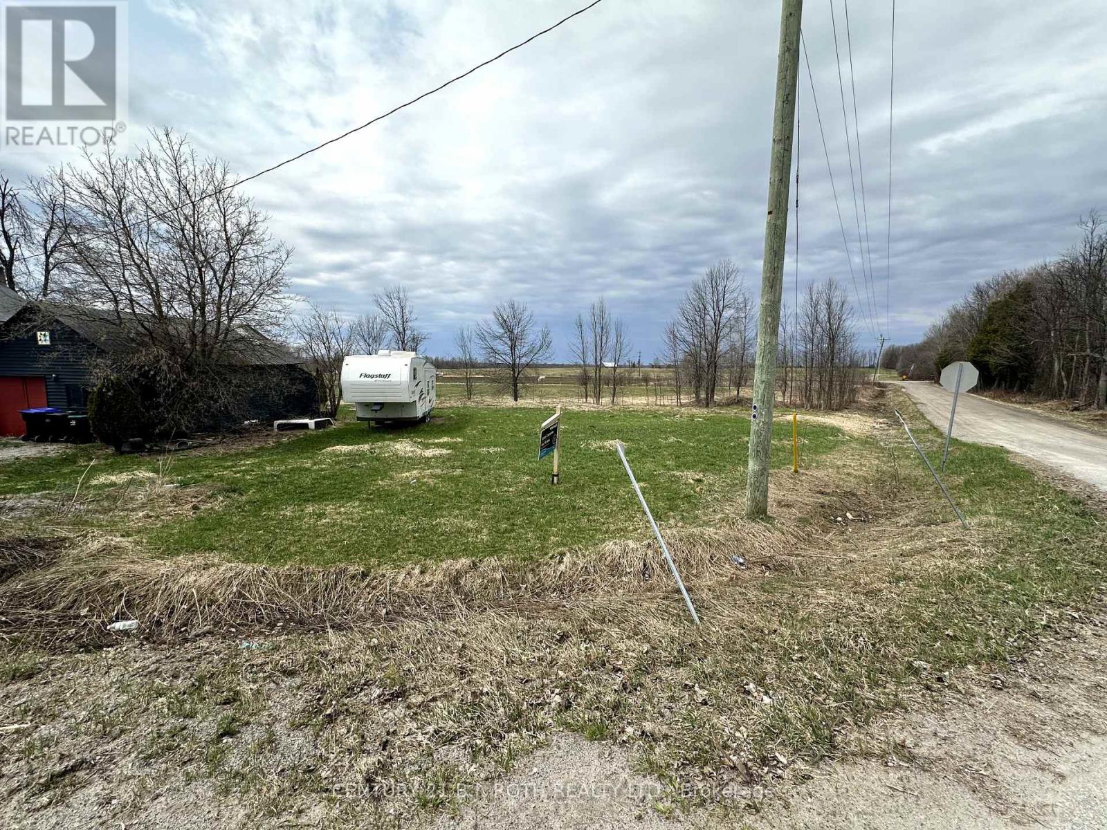 3364 Monck Road, Ramara, Ontario  L3V 0P6 - Photo 2 - S11921224