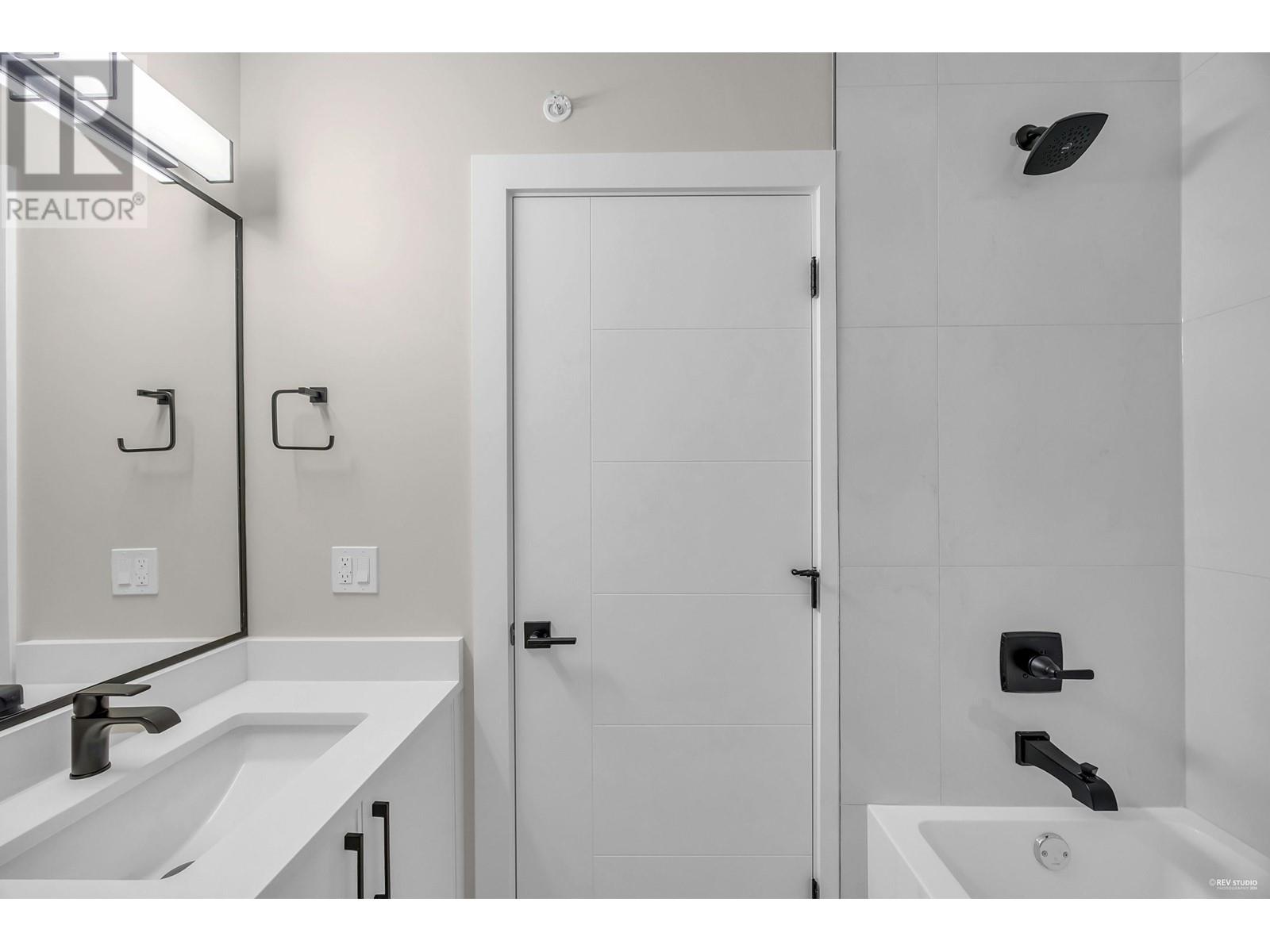 2 11384 207 Street, Maple Ridge, British Columbia  V2X 1W6 - Photo 15 - R2954511
