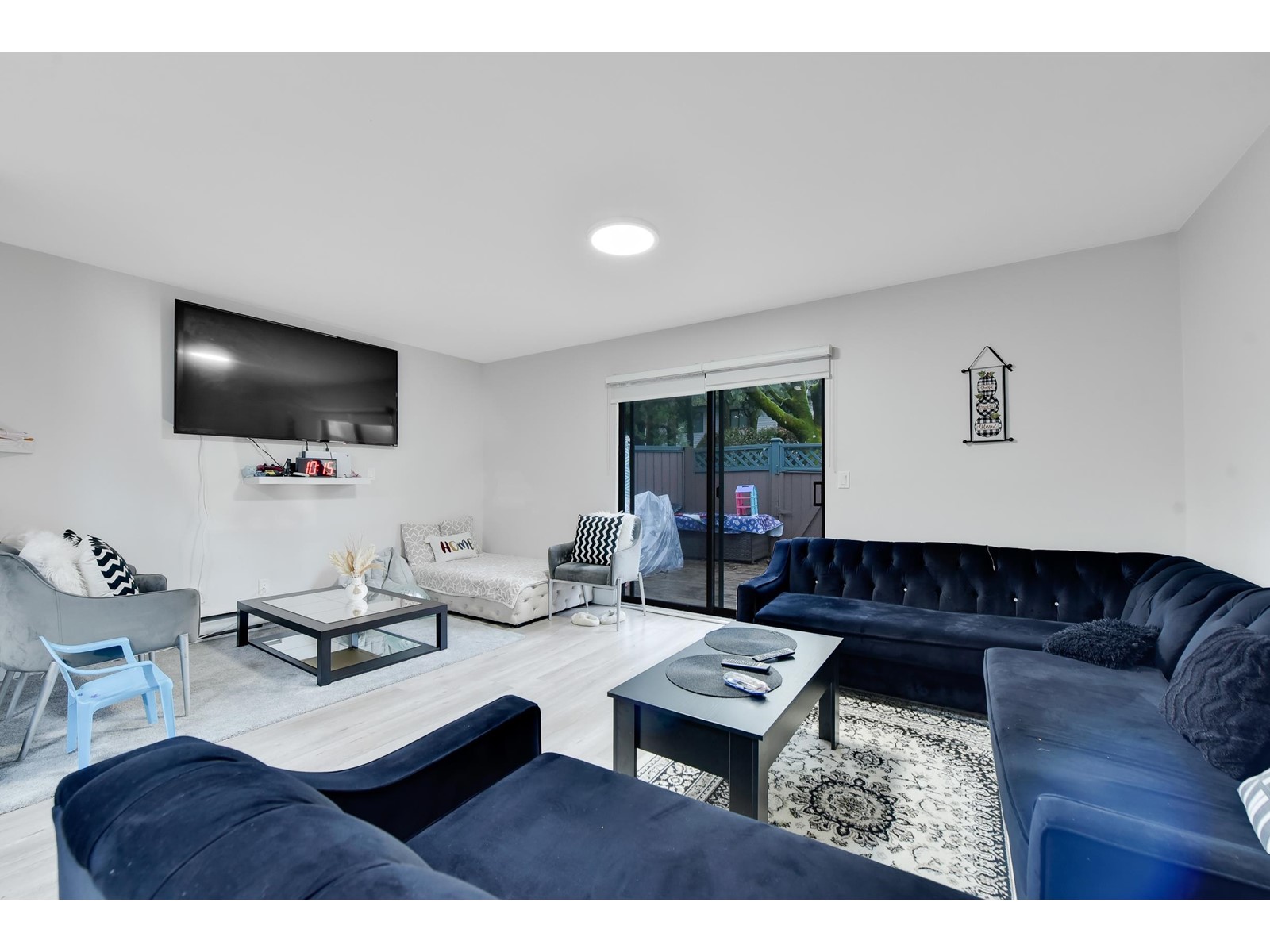 129 13710 67 Avenue, Surrey, British Columbia  V3W 6X6 - Photo 3 - R2954798