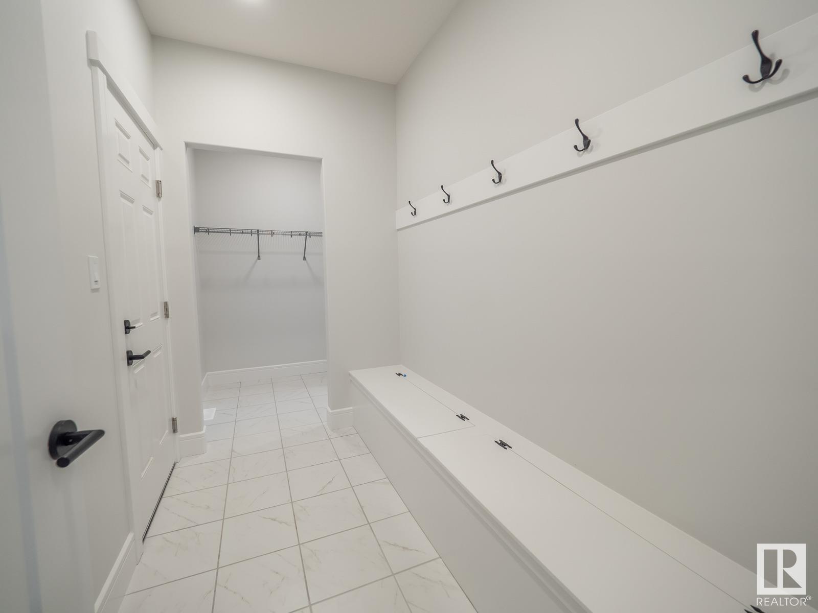 Property at 17624 72 ST NW image 3