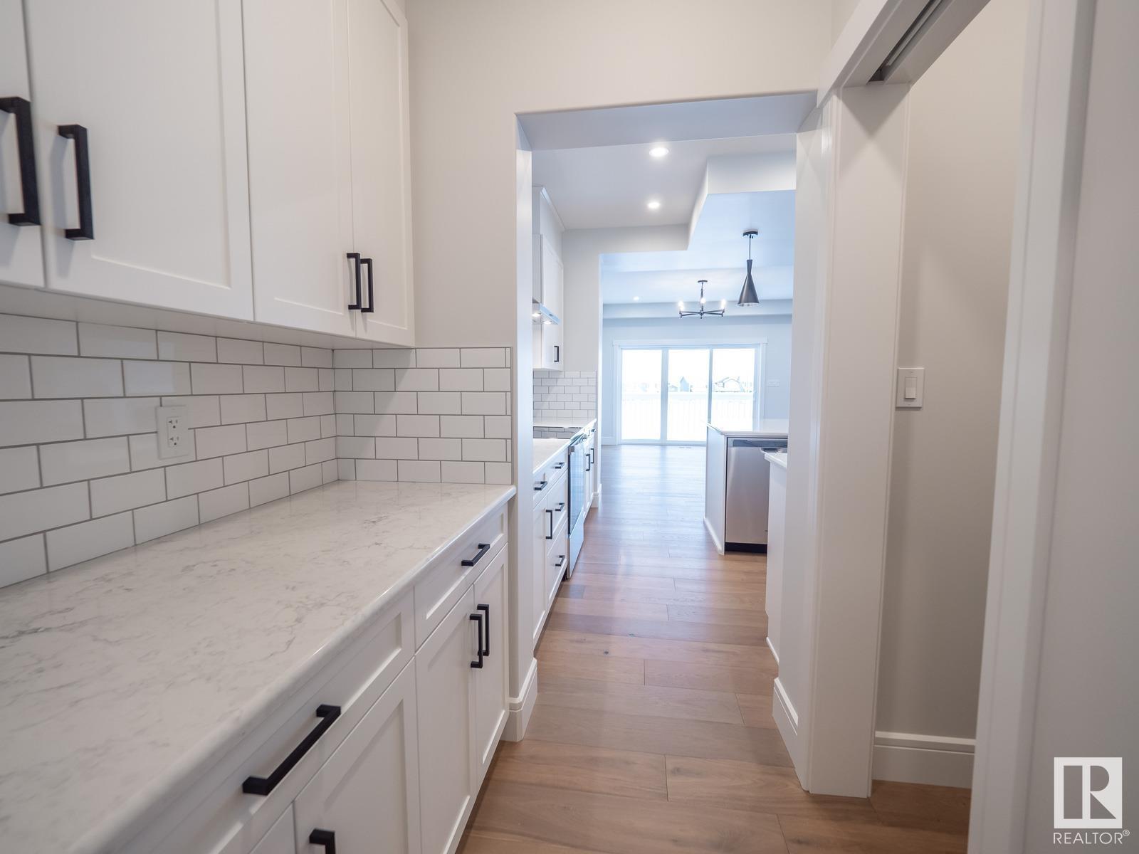 Property at 17624 72 ST NW image 5