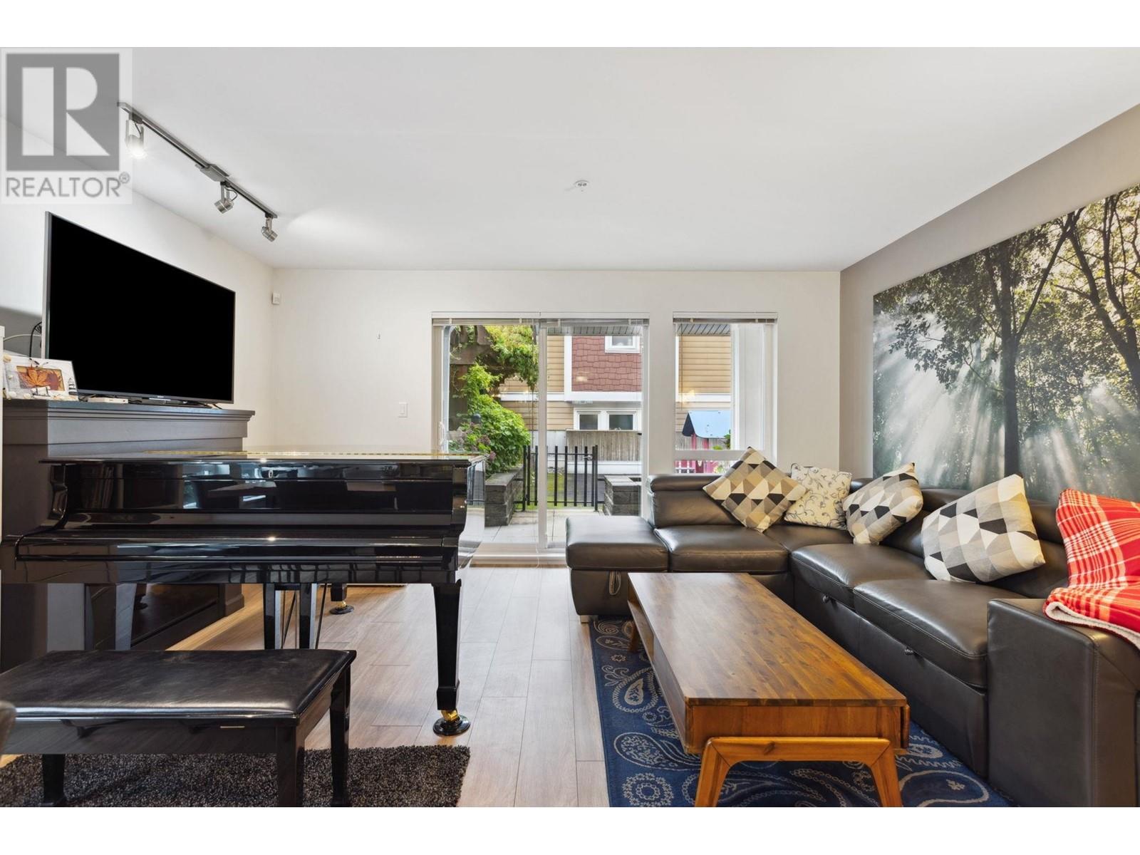 301 568 Rochester Avenue, Coquitlam, British Columbia  V3K 0C3 - Photo 12 - R2955320